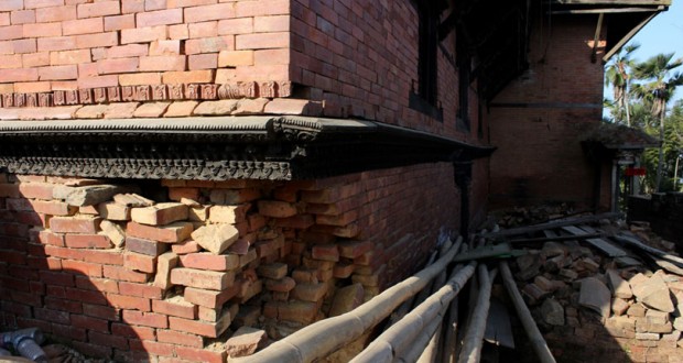 भूकम्पपछि पुननिर्माणको पर्खाइमा गोरखा दरवार