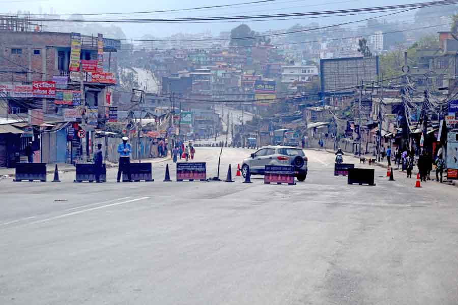 काठमाडौ उपत्यकाको  निषेधाज्ञा विहिवार देखि हटदै , सवारी साधनमा जोर विजोर  कायम रहने